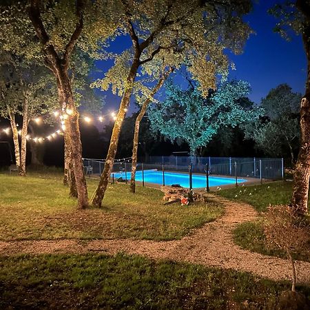 Le Domaine De La Claire Fontaine Gites -Chambres D'Hotes Montvalent Екстер'єр фото